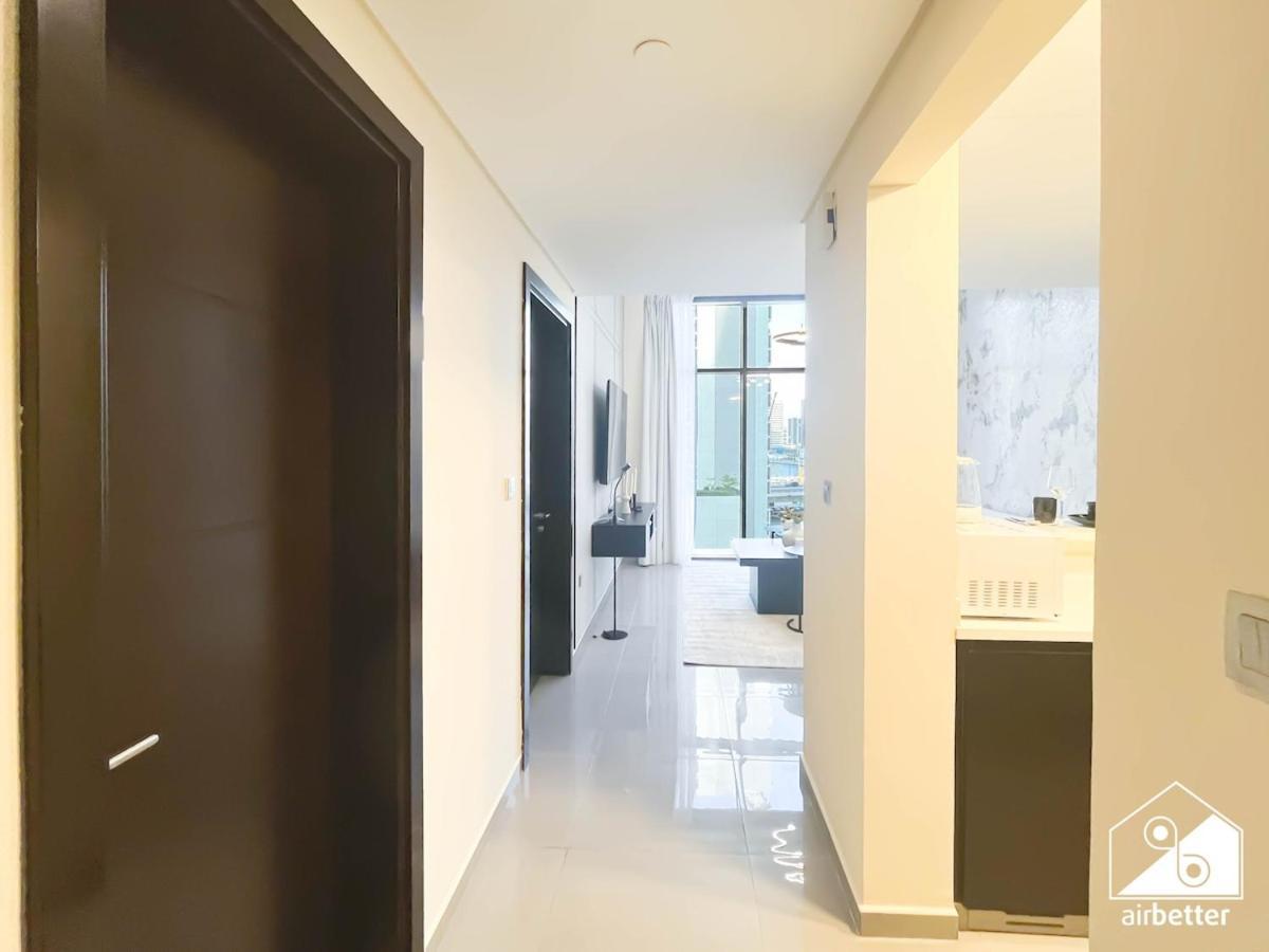 Luxury 2br In Merano Tower & Stunning Canal Views * Dubai